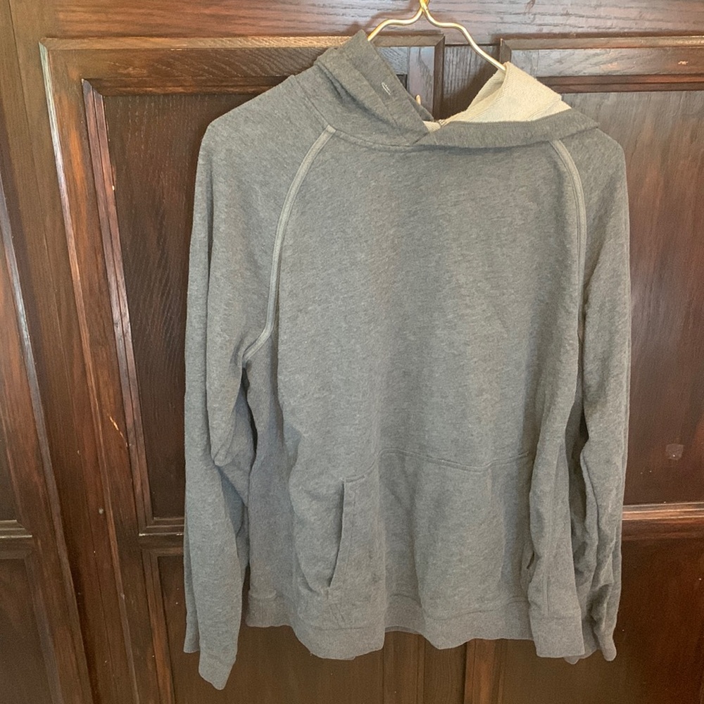 *4/$20* 32 Degree Heat Men’s Large Sweatshirt